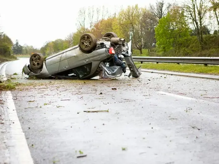 Sun City illegal left turn accident attorney reviewing crash scene near Bell Recreation Center