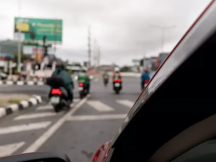 Illegal Left Turn Accident Attorney